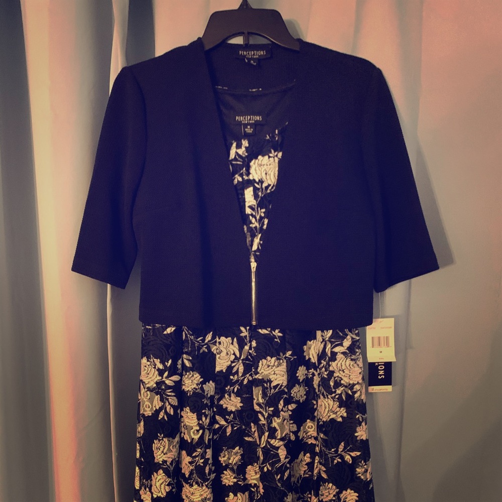 Women’s dress with Shawl